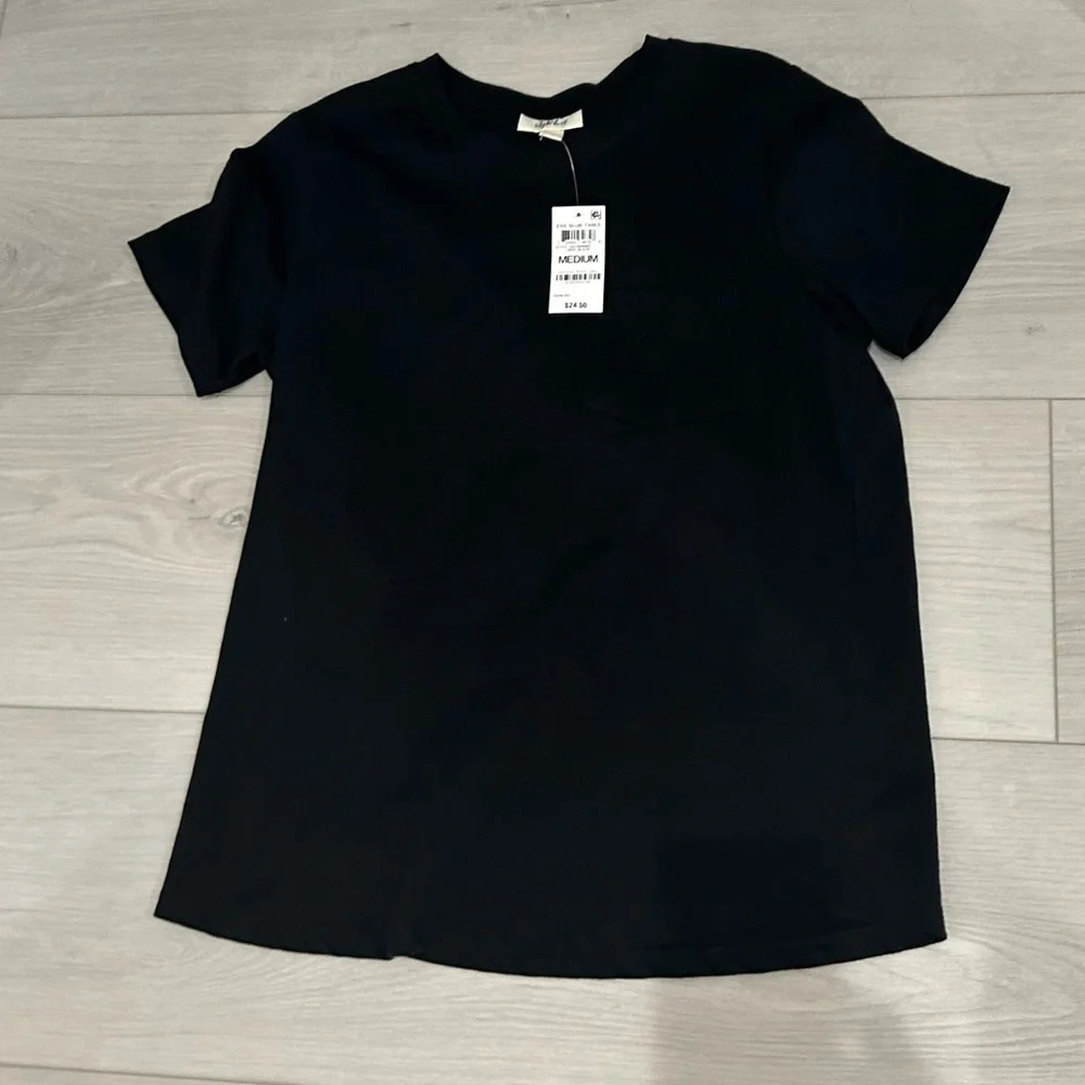 NWT Style & Co Women’s Black Tshirt - Picture 2 of 4